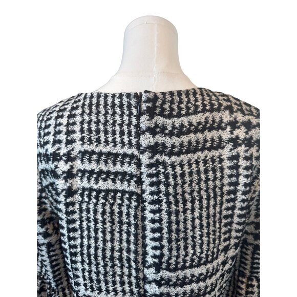 Zara Black & White Medium Textured Houndstooth Dress Bell Sleeve - Picture 11 of 16